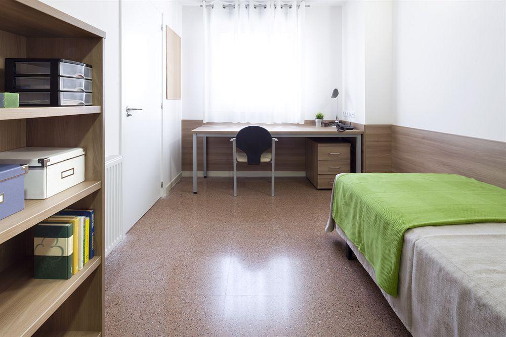 Residencia Universitaria Resa Manuel Agud Querol Сан-Себастьян Экстерьер фото