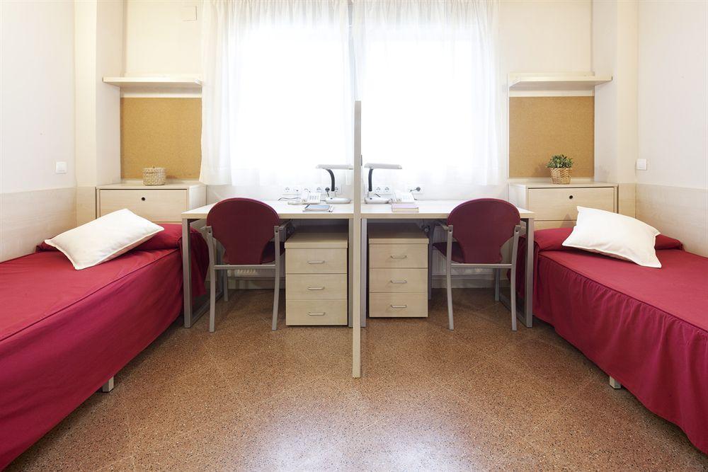 Residencia Universitaria Resa Manuel Agud Querol Сан-Себастьян Экстерьер фото