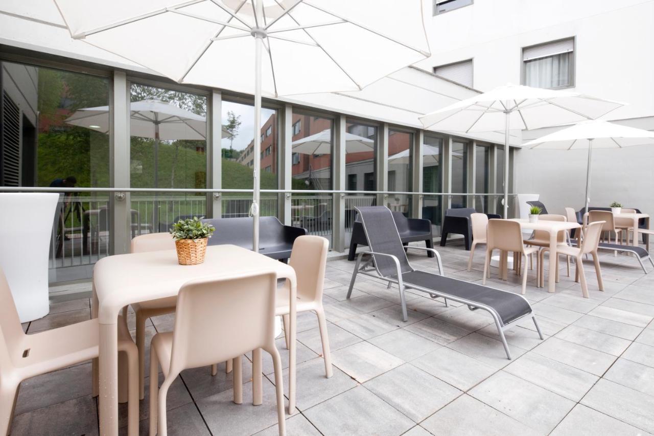 Residencia Universitaria Resa Manuel Agud Querol Сан-Себастьян Экстерьер фото
